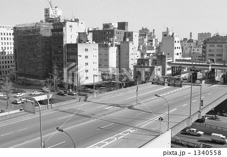 京橋界隈 東京高速道路白魚橋料金所 昭和59年の写真素材