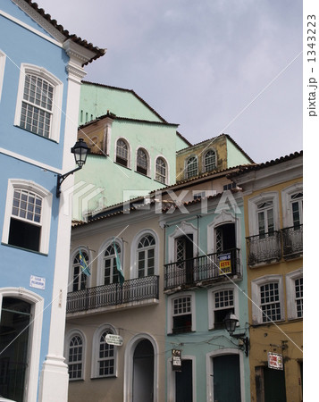 サルバドールの街 サルバドールの街 1343223