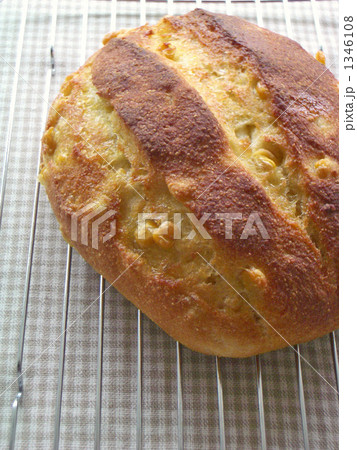 コーンパン 1346108