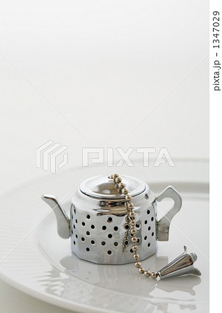 ティーポット型ティーストレイナー ティーポット型ティーストレイナー 1347029