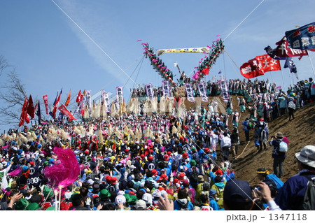 木落坂に到着した御柱 1347118