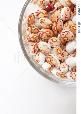 水に浸した虎豆 水に浸した虎豆 1350871