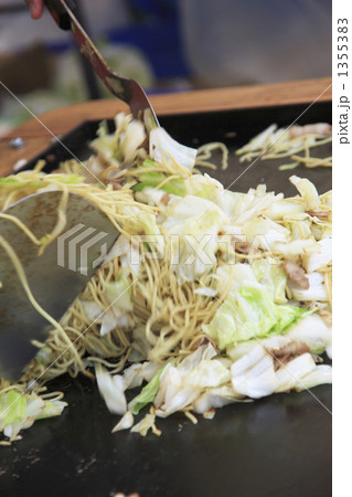 屋台の焼きそば 屋台の焼きそば 1355383