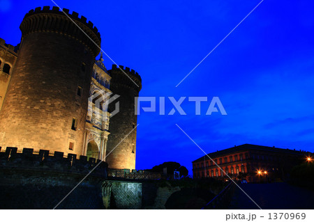 ヌオーヴォ城と王宮 ヌオーヴォ城と王宮 1370969