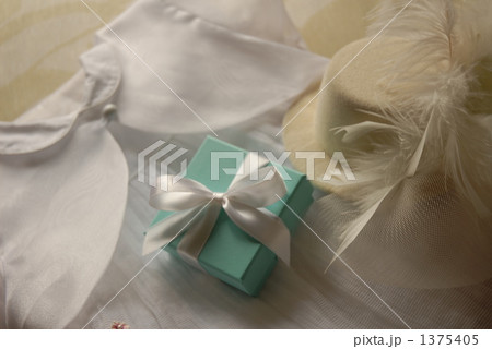 はじめての贈り物．．． 1375405