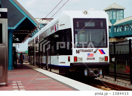 ハドソンバーゲンライトレール、34th Street 駅にて 1384413
