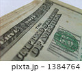 米ドル、20ドル札の札束 1384764