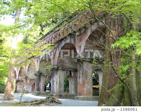 京都　南禅寺の水路閣 1386061