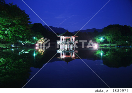 夜の浮見堂 夜の浮見堂 1389975