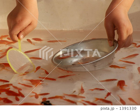 金魚すくい（子供） 1391330