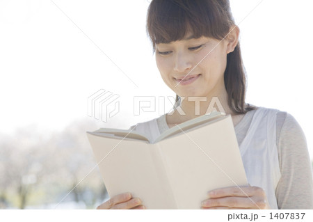 1407837