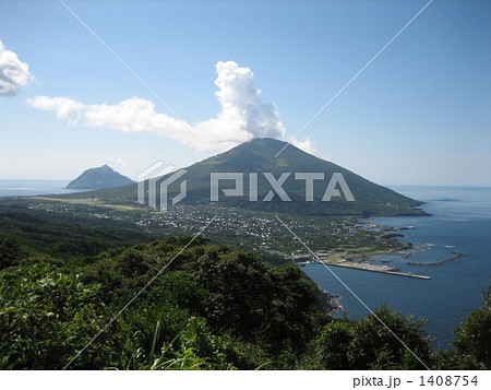 八丈富士と雲 1408754