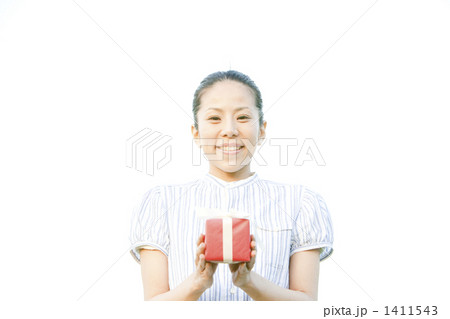 1411543