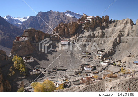 秋のダンカルゴンパ 1420389