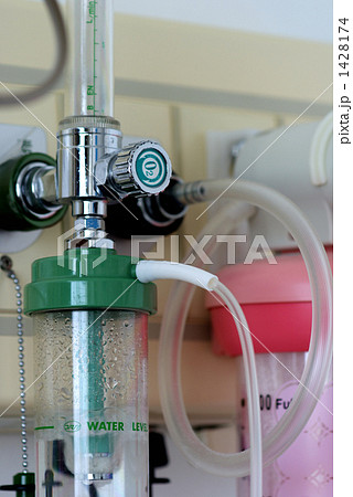 病室_酸素 1428174