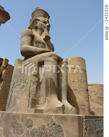 巨大なファラオ像 1431526