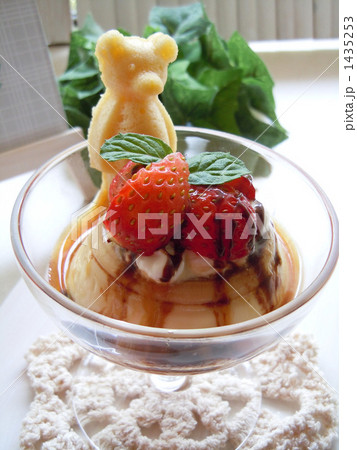 テディベアのプリンアラモード 1435253