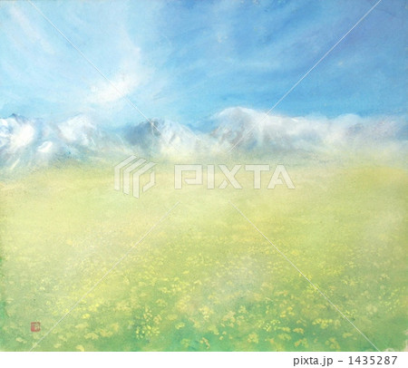 春の到来 残雪の山々と菜の花畑 のイラスト素材