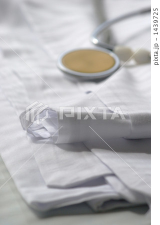 病院_リネン 1439725