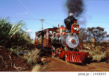 サトウキビ列車が行く ハワイマウイ島 サトウキビ列車が行く ハワイマウイ島 1448835