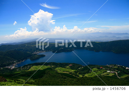芦ノ湖と駒ヶ岳方面 1456706