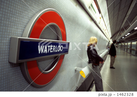 WATERLOO STATION / LONDON TUBE WATERLOO STATION / LONDON TUBE 1462328