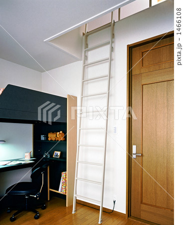 ロフト付き部屋 1466108