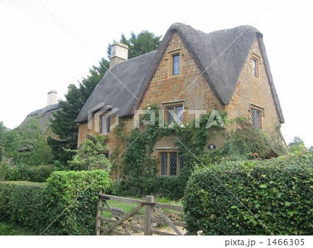 かやぶきの家 1466305