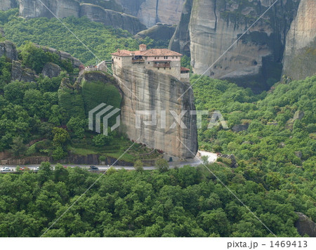 世界遺産「メテオラ」の「ルサヌー修道院」(ギリシャ) 世界遺産「メテオラ」の「ルサヌー修道院」(ギリシャ) 1469413