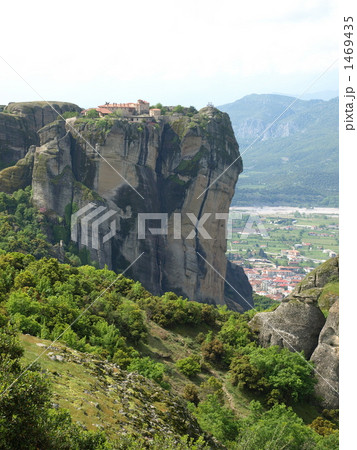 世界遺産「メテオラ」の「アギア・トリアダ修道院」（ギリシャ） 1469435