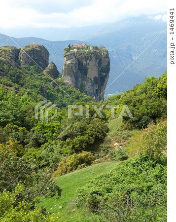 世界遺産「メテオラ」の「アギア・トリアダ修道院」（ギリシャ） 1469441