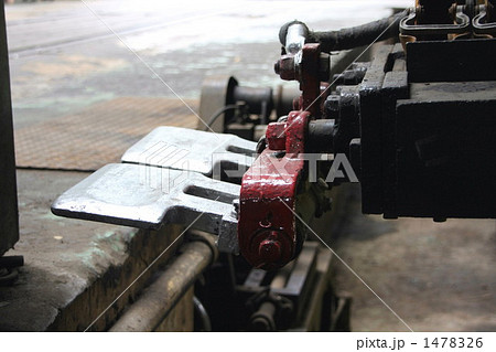 アプト式電気機関車の集電架 1478326