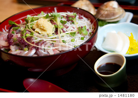 あじ・しらす丼 あじ・しらす丼 1481180