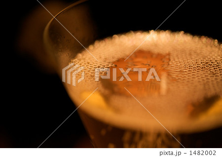 シャンパンの泡 シャンパンの泡 1482002