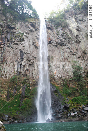 日本の滝百選　東椎屋の滝 1483566