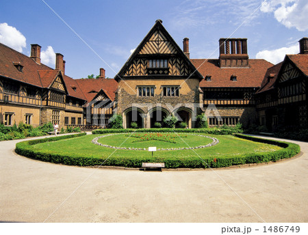 サンスーシ宮殿内のツェツィーリエンホーフ宮殿 1486749