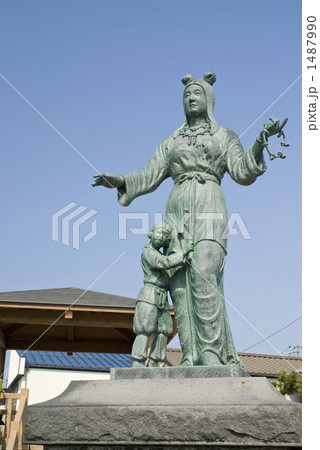 新潟県糸魚川市の奴奈川姫の像 1487990