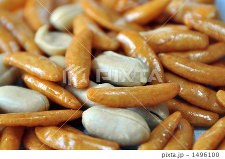 ビールのお供に柿ピー 1496100