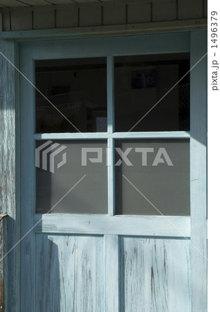 窓 窓 1496379
