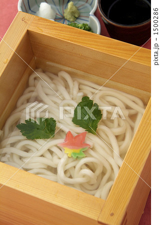 釜揚げうどん 1500286