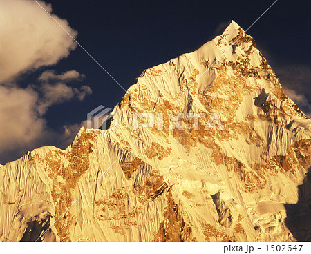 カラパタールよりヌプツェ北西峰の夕焼け カラパタールよりヌプツェ北西峰の夕焼け 1502647