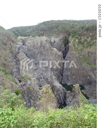 バロン滝　渇水 1503050