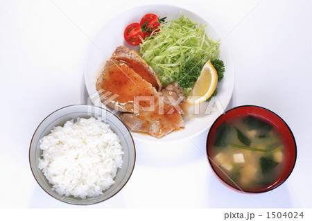 豚肉の生姜焼き 1504024