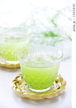 冷たい緑茶 1505645