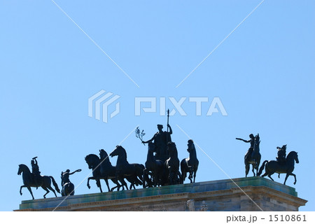 勝利の女神像 勝利の女神像 1510861