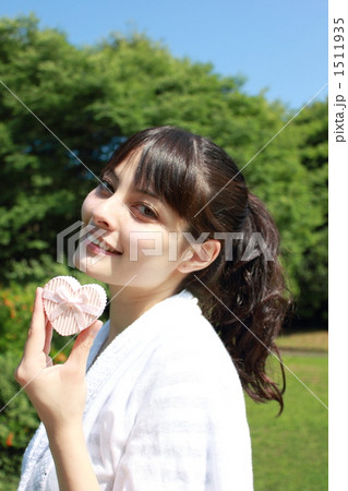 プレゼント ギフト 女性 (カジュアル 女子大生 社会人 外国人 ハーフ 専門学生 大学生) 1511935