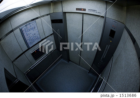 監視カメラ01 1513686
