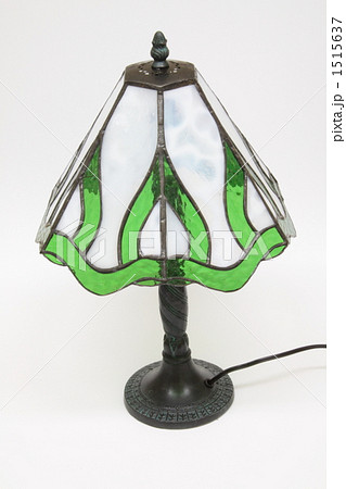 ステンドグラスの電気スタンド 1515637