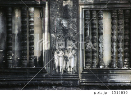 アンコールワットのデバター 1515656