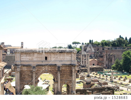 フォロ・ロマーノ（セプティミウス・セウェルスの凱旋門） 1528683